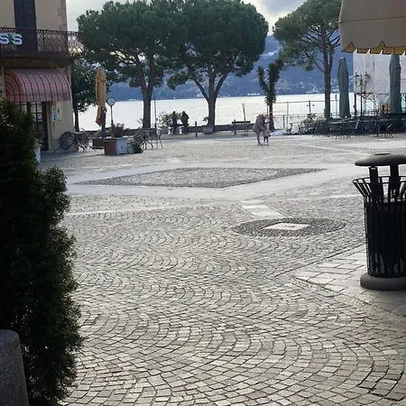 Nicole メナッジョ