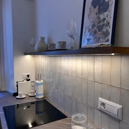 Nicole Apartment *