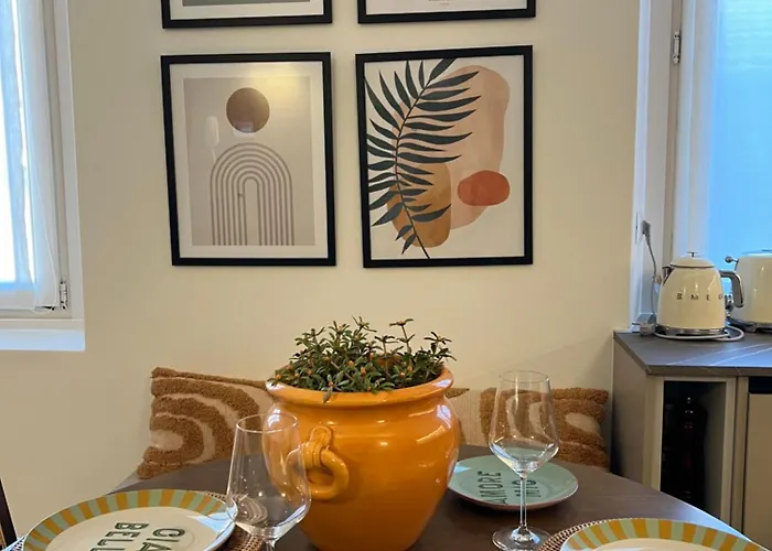 Nicole * 메나지오