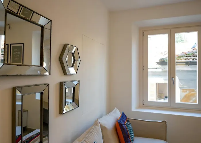 Nicole Apartment